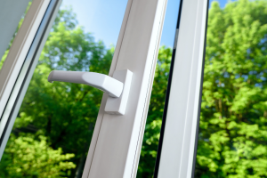 Fenêtre PVC : prix, double vitrage et aides en 2026